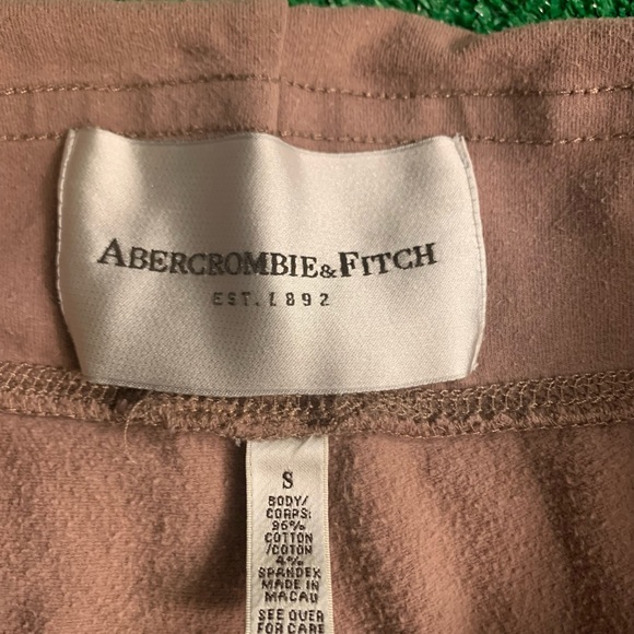Abercrombie and fitch brown yoga Capri pants size small guc # - Picture 4 of 4